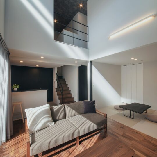 ダイナミックな吹き抜け