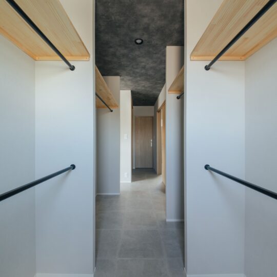 オープンな収納