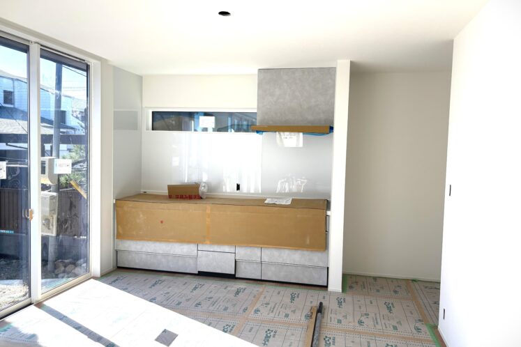 【現場レポート】 I様邸　キッチン設置・クロス工事／磐田市