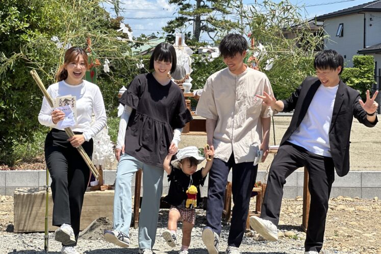 晴天の中、笑顔の地鎮祭！